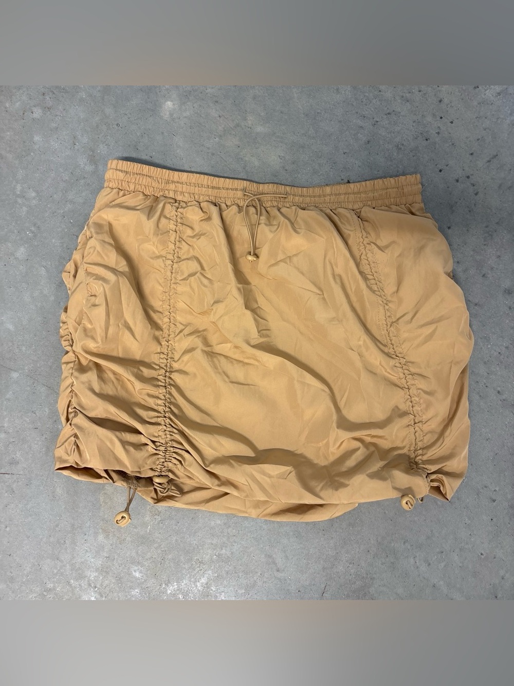 NWT Women's SZ L parachute skirt